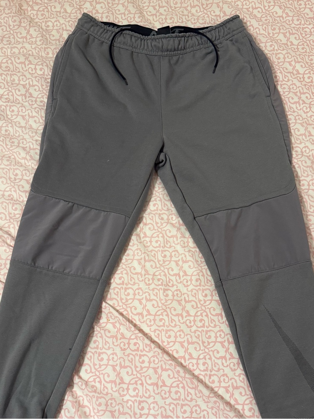 Nike Men's Dark Gray Athletic Joggers with Swoosh